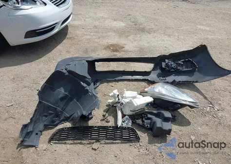 2014 Nissan Sentra Sr из США, поврежденный, VIN 3N1AB7AP3EY266633